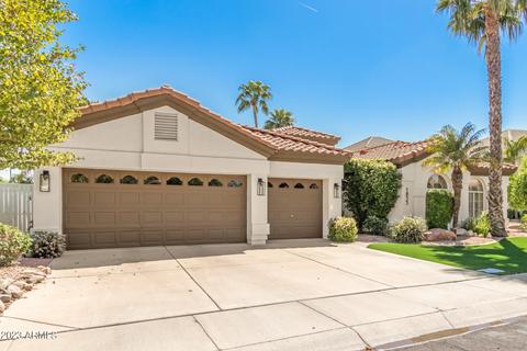 1833 E Willow Tree Ct, Gilbert, AZ 85234 photo 2