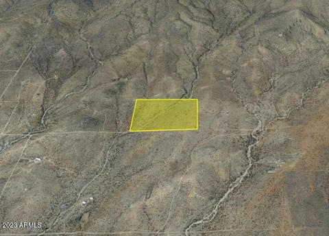 8710 E Noel Rd #37, Willcox, AZ 85643