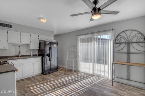 647 S 75th Pl, Mesa, AZ 85208 photo 3