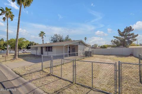 647 S 75th Pl, Mesa, AZ 85208 photo 2