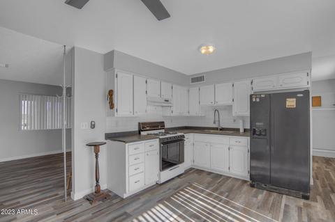 647 S 75th Pl, Mesa, AZ 85208 photo 4