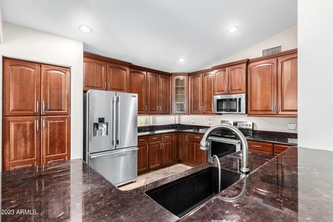 148 E Horseshoe Ave, Gilbert, AZ 85296 photo 11