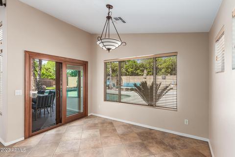 148 E Horseshoe Ave, Gilbert, AZ 85296 photo 9