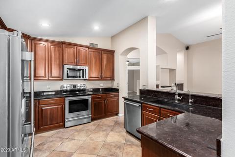 148 E Horseshoe Ave, Gilbert, AZ 85296 photo 10