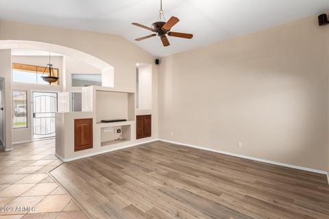 148 E Horseshoe Ave, Gilbert, AZ 85296 photo 4