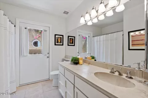 2310 E Cholla St, Phoenix, AZ 85028 photo 9