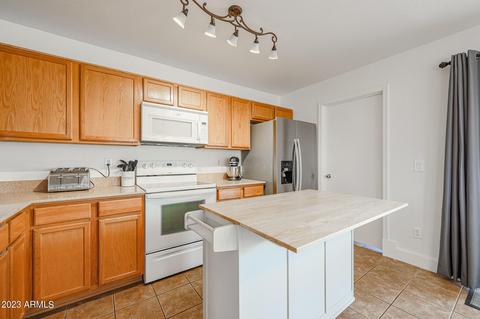 3664 E Constitution Dr, Gilbert, AZ 85296 photo 5