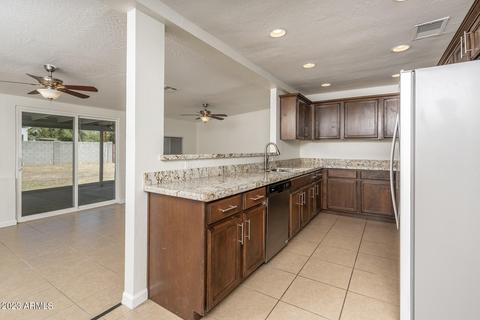 2842 E Mulberry Dr, Phoenix, AZ 85016 photo 4