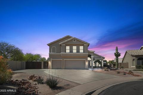 1816 N Raven Cir, Mesa, AZ 85207