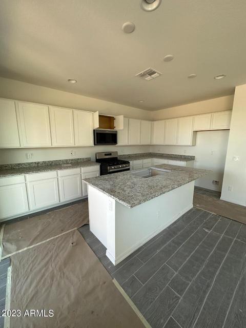 9340 E Spiral Ave, Mesa, AZ 85212 photo 2