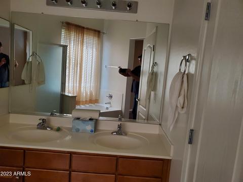 3819 E Pollack St, Phoenix, AZ 85042 photo 4
