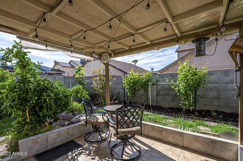 449 E Kerry Ln, Phoenix, AZ 85024 photo 2