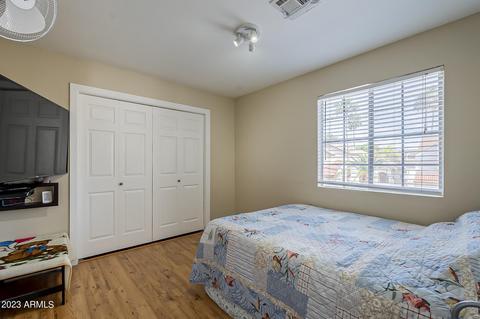 449 E Kerry Ln, Phoenix, AZ 85024 photo 11