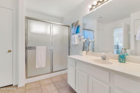 4621 E Abraham Ln E, Phoenix, AZ 85050 photo 13