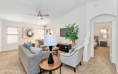 4621 E Abraham Ln E, Phoenix, AZ 85050 photo 6
