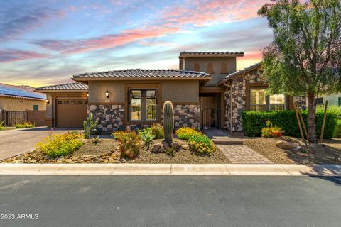 313 E Creosote Dr, Phoenix, AZ 85085 photo 2