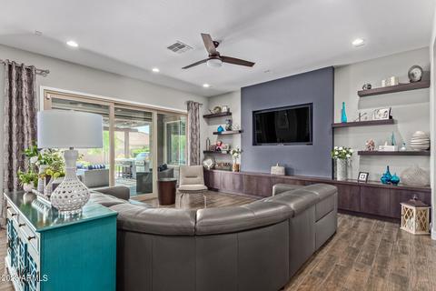 313 E Creosote Dr, Phoenix, AZ 85085 photo 7