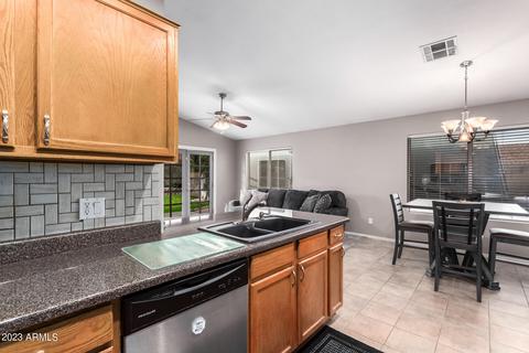 978 E Santa Cruz Ln, Apache Junction, AZ 85119 photo 12