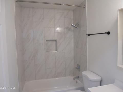 4051 E Sacaton St E, Phoenix, AZ 85044 photo 17
