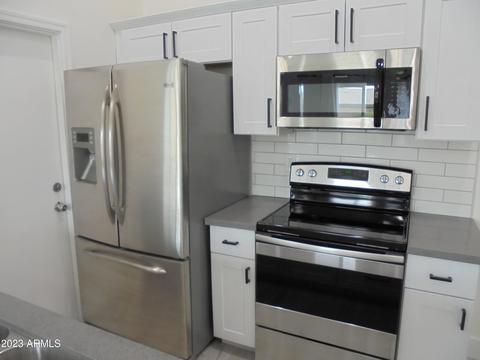 4051 E Sacaton St E, Phoenix, AZ 85044 photo 9