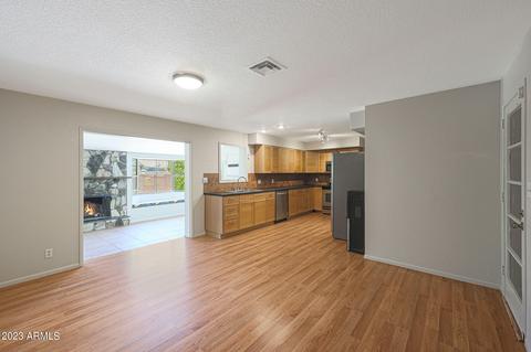 1832 E Concorda Dr, Tempe, AZ 85282 photo 10