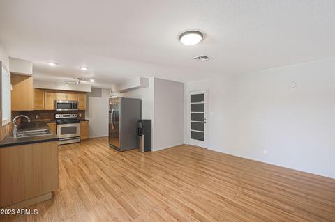 1832 E Concorda Dr, Tempe, AZ 85282 photo 7