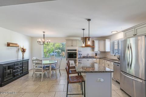 7240 N 7th Ave, Phoenix, AZ 85021