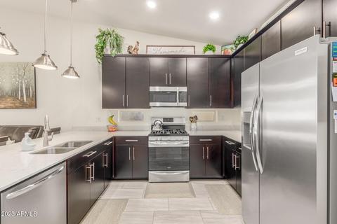5402 W Hackamore Dr, Phoenix, AZ 85083 photo 9