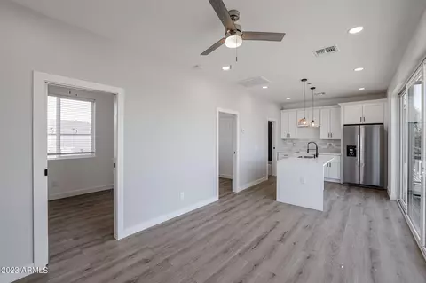 903 S 4th Ave, Phoenix, AZ 85003 photo 3