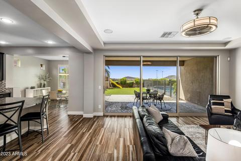 3129 E Half Hitch Pl, Phoenix, AZ 85050 photo 16