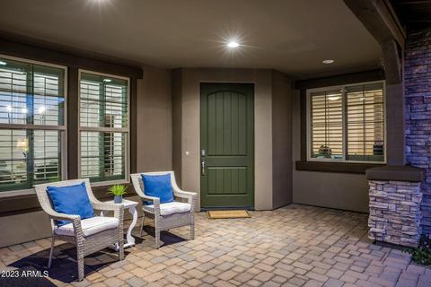 3129 E Half Hitch Pl, Phoenix, AZ 85050 photo 9