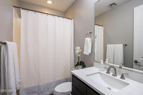 3129 E Half Hitch Pl, Phoenix, AZ 85050 photo 33