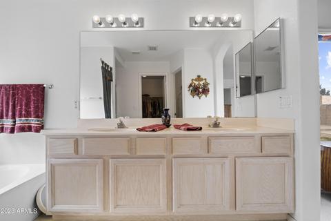 2310 E Morrow Dr, Phoenix, AZ 85024 photo 22