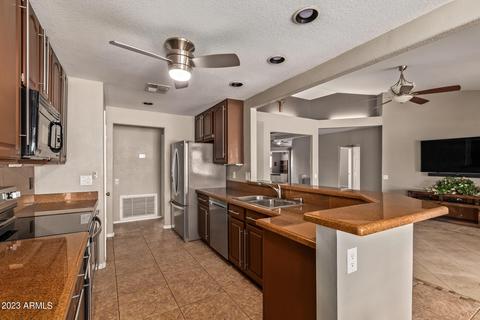 4102 E Lavender Ln, Phoenix, AZ 85044 photo 10