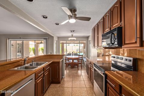 4102 E Lavender Ln, Phoenix, AZ 85044 photo 12