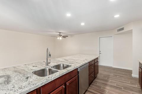2427 E La Jolla Dr, Tempe, AZ 85282 photo 6