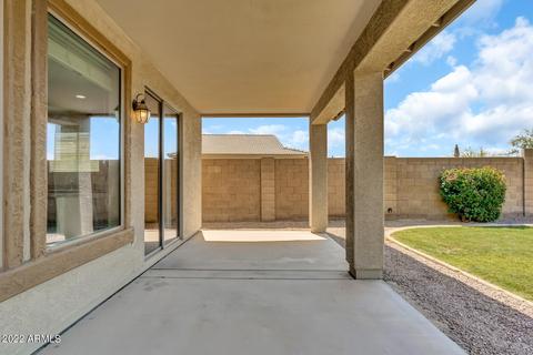 3645 E Meadowview Dr, Gilbert, AZ 85298 photo 9