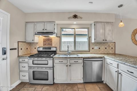 2518 E Larkspur Dr, Phoenix, AZ 85032 photo 8