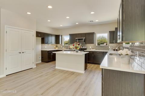 4225 E Roosevelt St, Apache Junction, AZ 85119 photo 4