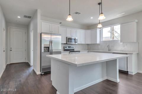1333 E Pueblo Ave, Phoenix, AZ 85040 photo 3