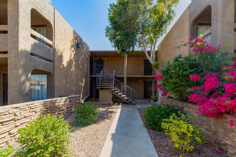 3825 E Camelback Rd #216, Phoenix, AZ 85018