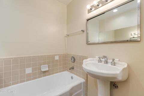 3623 E Montecito Ave, Phoenix, AZ 85018 photo 14