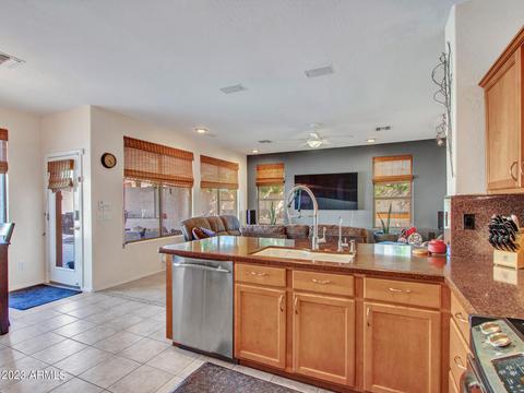 25439 N Hackberry Dr, Phoenix, AZ 85083 photo 13