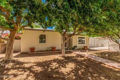 4608 N 14th St, Phoenix, AZ 85014 photo 2