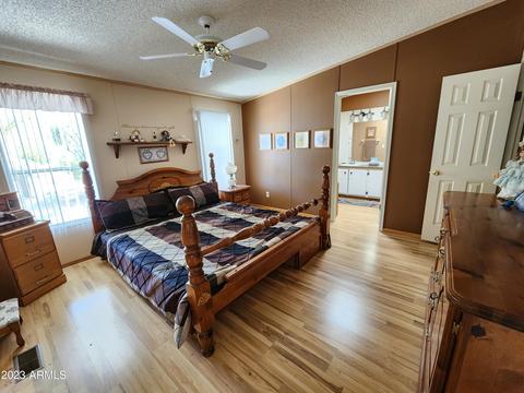 2233 E Behrend Dr #207, Phoenix, AZ 85024 photo 25