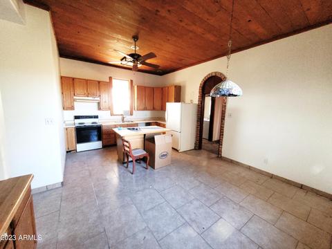 8653 S 22nd Pl, Phoenix, AZ 85042 photo 16