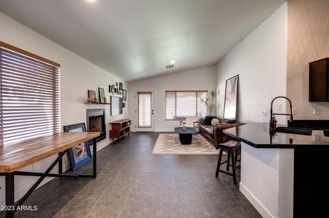 4314 E Tether Trl, Phoenix, AZ 85050 photo 5
