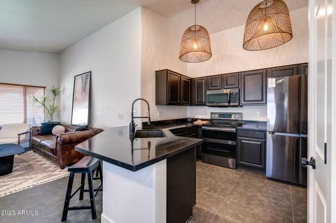 4314 E Tether Trl, Phoenix, AZ 85050 photo 6