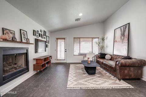 4314 E Tether Trl, Phoenix, AZ 85050 photo 10