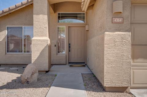 4314 E Tether Trl, Phoenix, AZ 85050 photo 2